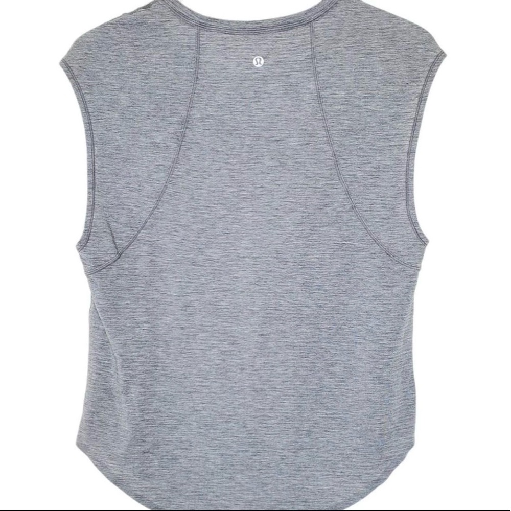 Lululemon Tee